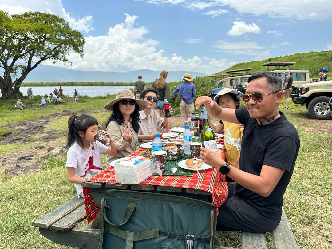 Private vs Group Family Safari Tanzania: Which Is Better for Your Family? Private vs Group Family Safari Tanzania: Which Is Better for Your Family? Freeingo Safaris